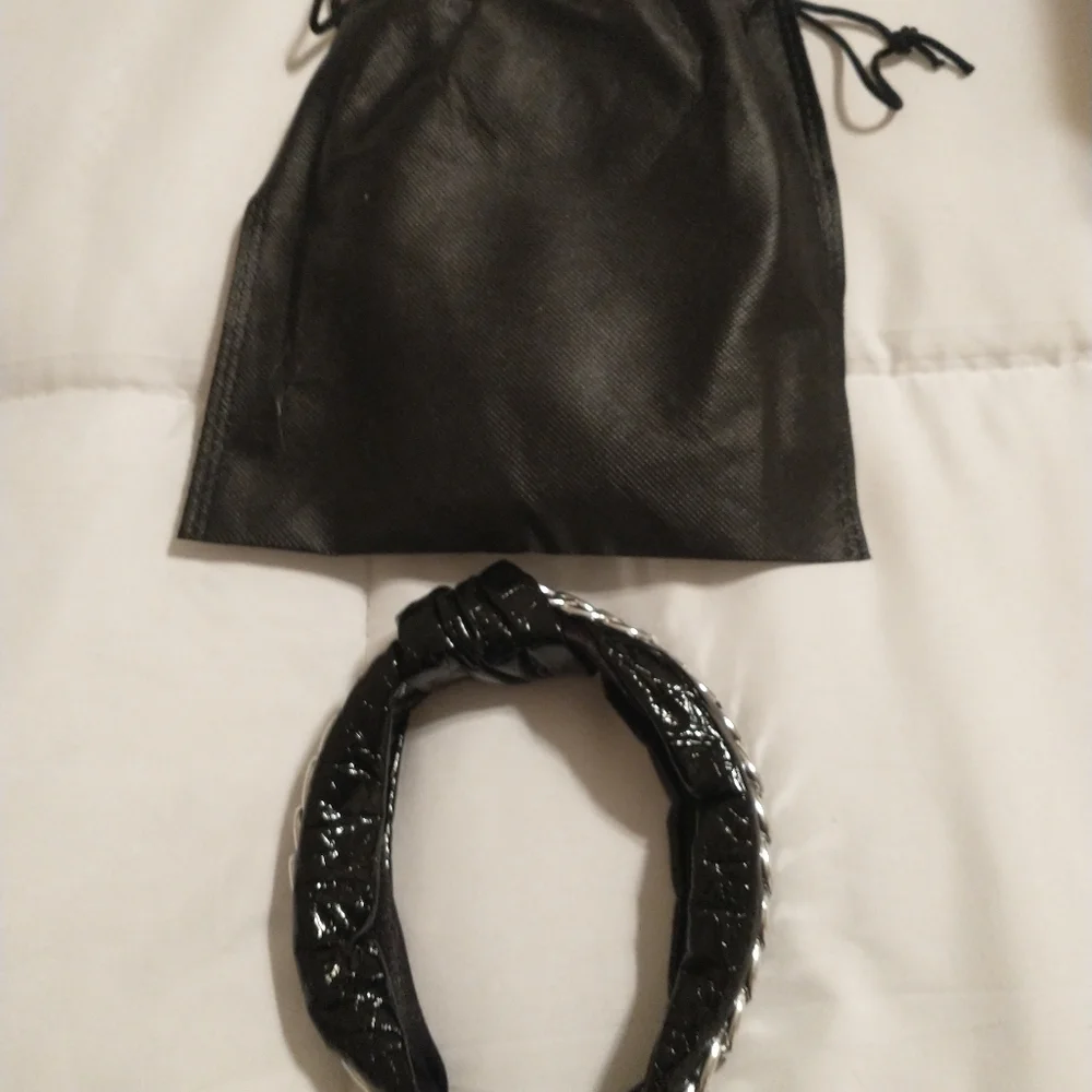 Kitsch Justine Marjan Knotted Chain Headband